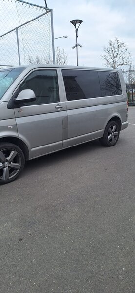 Volkswagen Caravelle