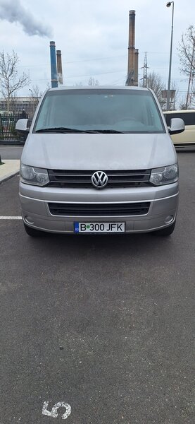 Volkswagen Caravelle